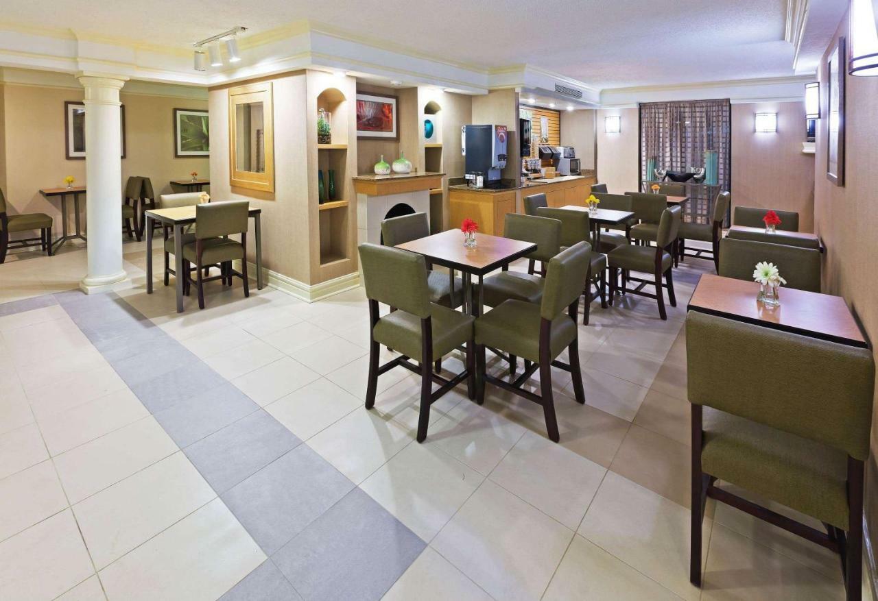 La Quinta Inn By Wyndham Corpus Christi South Extérieur photo